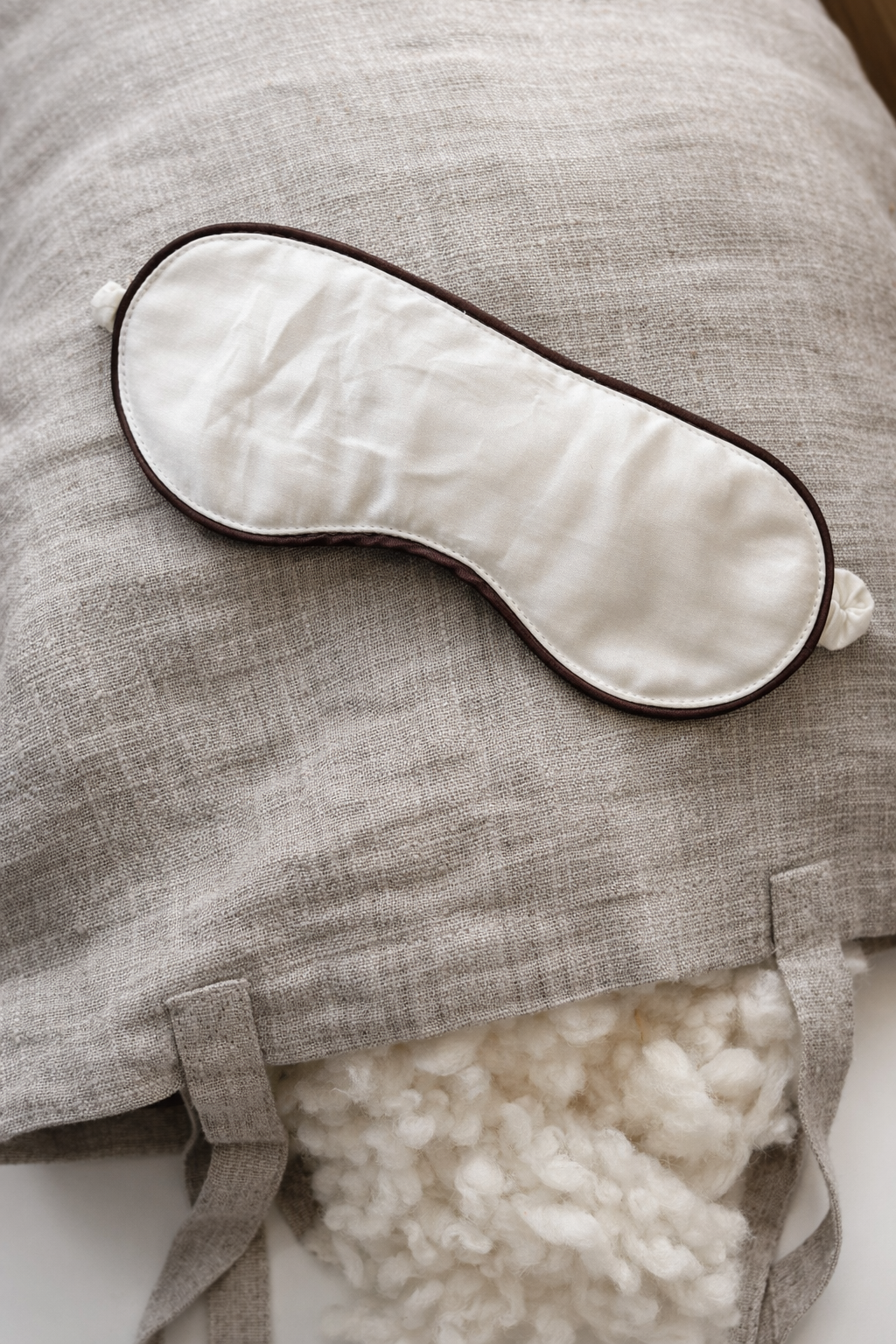 Set of 2 Handmade Satin Sleep Mask – Natural Wool Filled Eye Mask for Deep Sleep & Light Blocking (Copy)