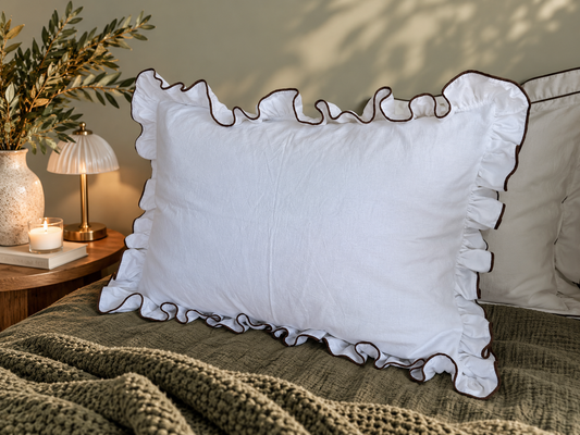 Isabella Linen & Merino Wool Pillow, Ruffled Linen Pillow, Natural Wool Filled Bed Pillow with Contrast Piping – The Woolland